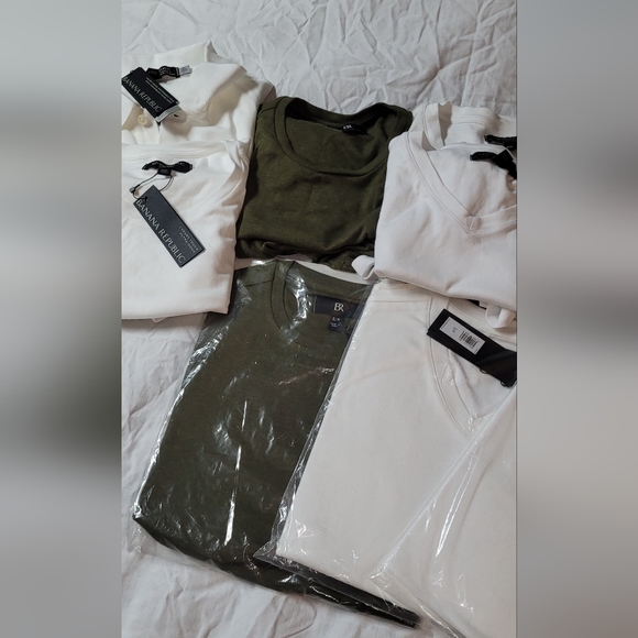 Banana Republic Luxury Touch/Supima 11 T-Shirts/1 Polo - Picture 2 of 12